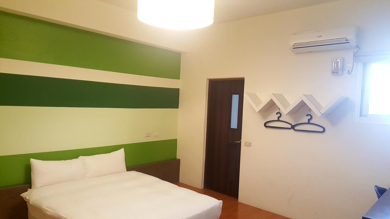 Outdoor Sports Guest House Hualien City Exterior photo
